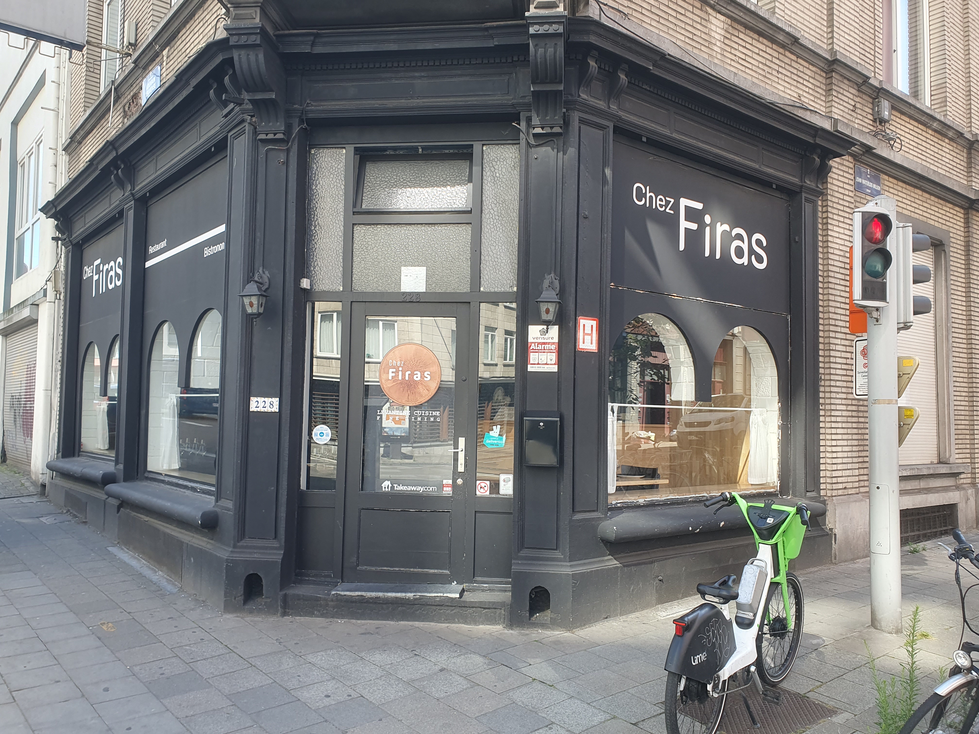 Chez Firas | Restaurant syrien, une expérience unique et raffinée de la gastronomie levantine.
